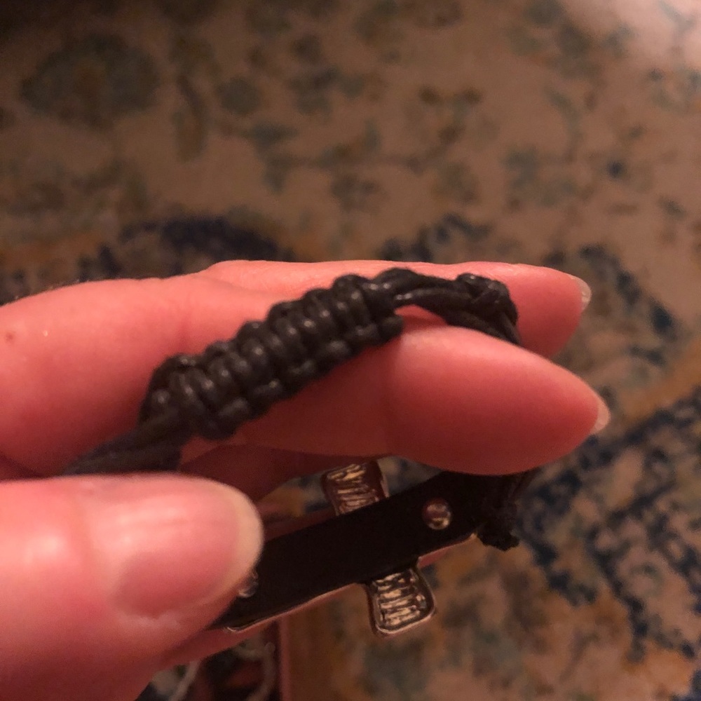 Cross bracelet - Picture 4 of 4